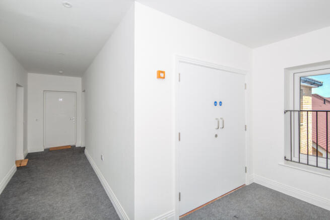 18 Clifton Close, Bicester, Oxfordshire. OX26 6GQ photo 4