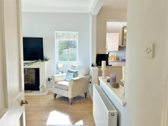Entrance into open plan kitchen