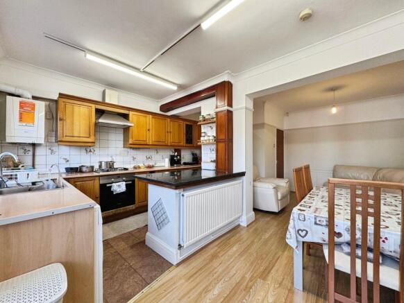 Kitchen/dining area