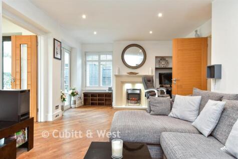 Broadview Gardens, Worthing, West Sussex