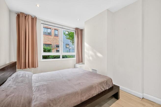Bedroom (2)