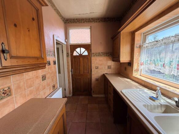 3 bed Terraced for sale Image 5