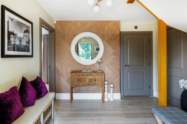 96851_7-The-Stables  (11).jpg