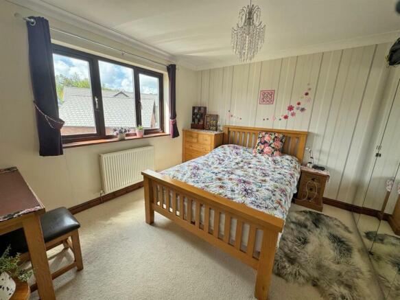 MASTER BEDROOM 2