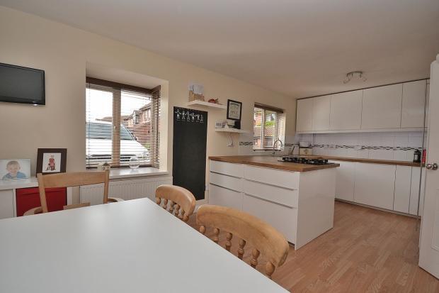 Kitchen Family Room