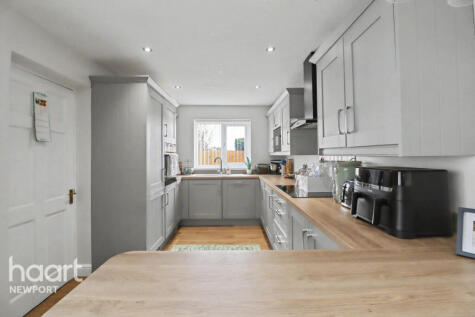 Greenmeadow Road, Newport