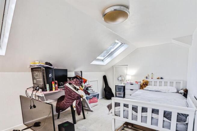 6 bed Semi-Detached for sale Image 12