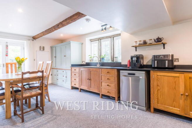 3 bed Cottage for sale Image 9