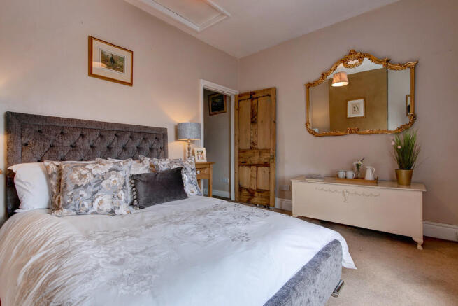 Master Bedroom - ...