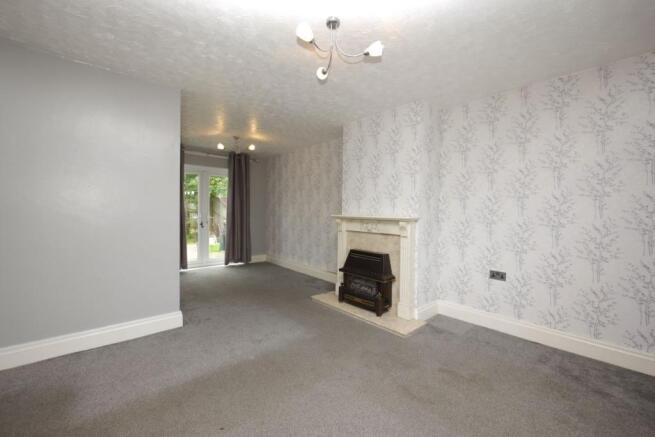 Lounge / dining area