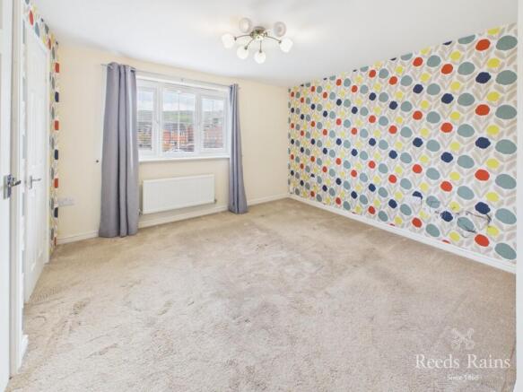 4 bed Detached for sale Image 12