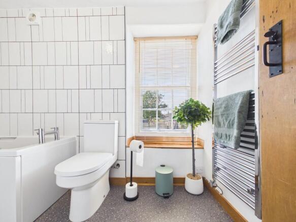 2 bed Terraced for sale Image 10