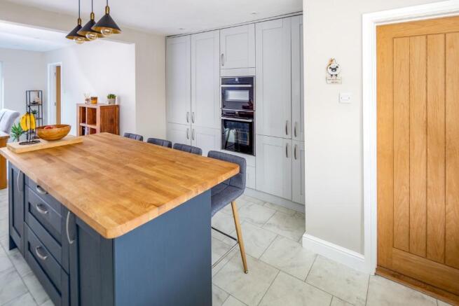 Kitchen Brk- Diner