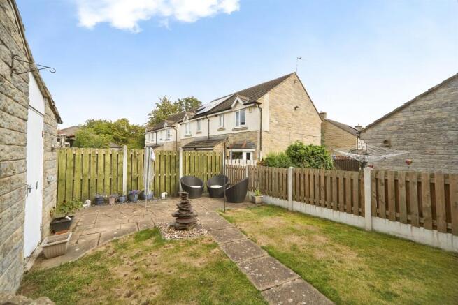 3 bed Semi-Detached for sale Image 10