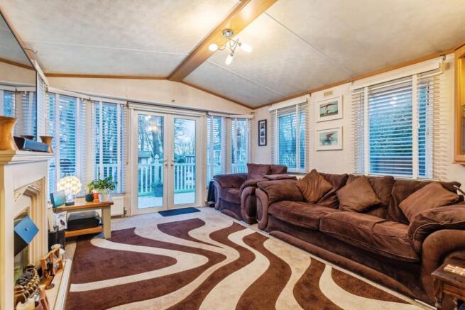 2 bed Bungalow for sale Image 4