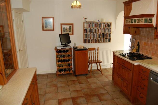 Photo 6