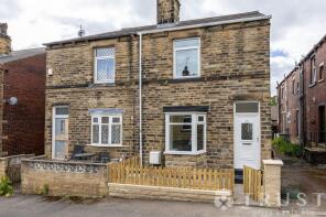 32, Pearl Street, Batley WF17 8HJ