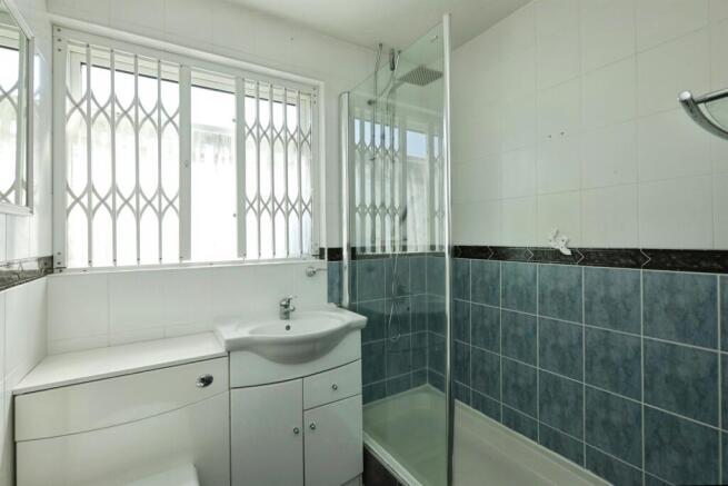 2 bed Semi-Detached for sale Image 11