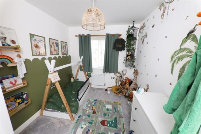 4 bed Town House for sale Image 11