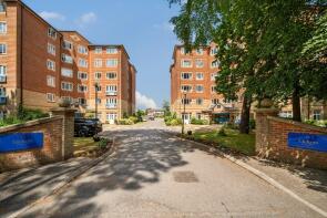 80, 37 Melton Court, Lindsay Road, Poole BH13 6BH