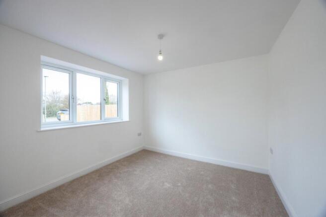 2 bed Town House for sale Image 8