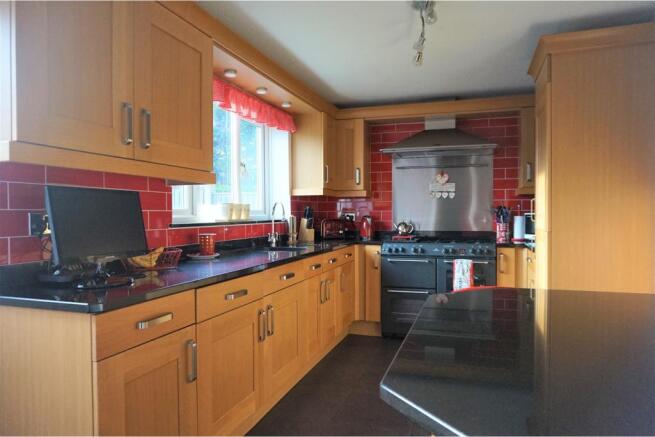 Kitchen / Breakfast