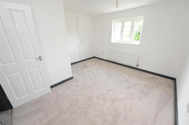 2 bed Semi-Detached for sale Image 9