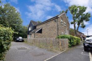 5, Hadleigh Walk, Beckton, London E6 5SA