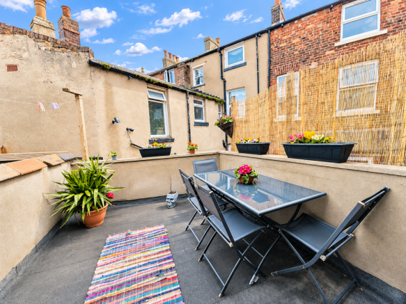 2 bed Terraced for sale Image 4