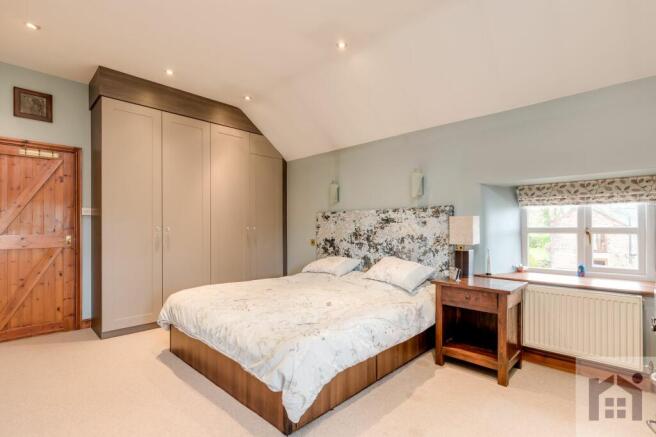 Master suite