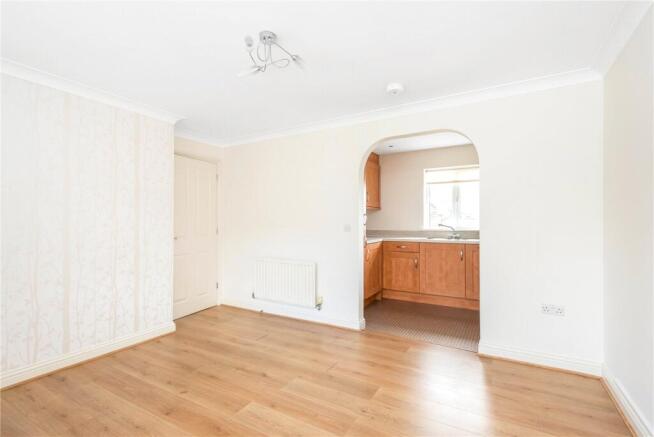 Baker Crescent, West Dartford, Kent, DA1 photo 4