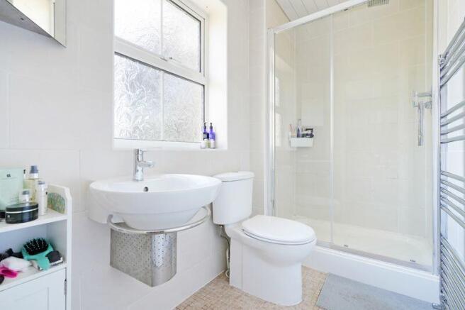 Bedroom 1 Ensuite