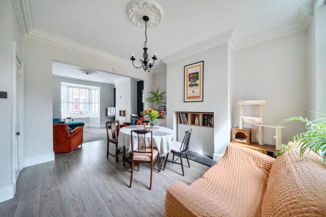 3 bed Terraced for sale Image 6