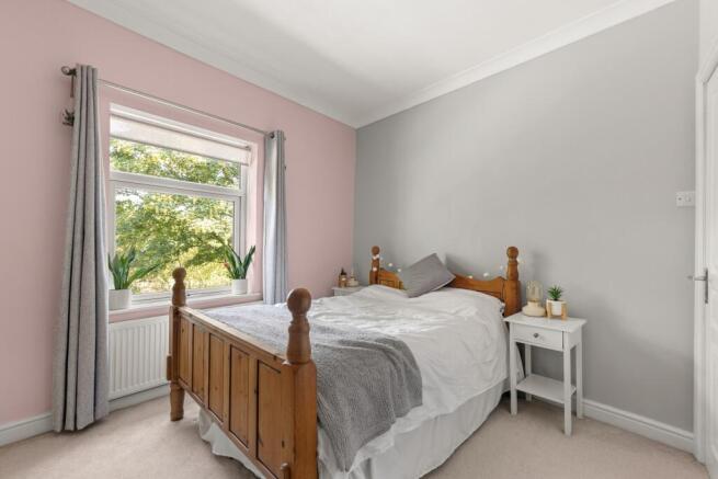 2 bed Terraced for sale Image 8