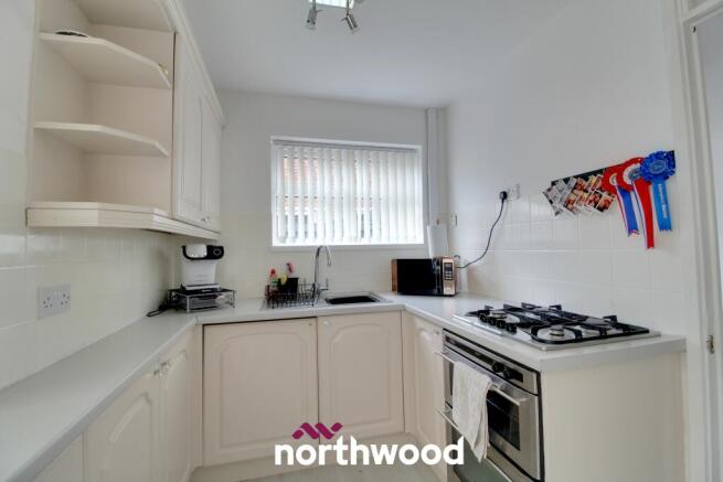 2 bed Semi-Detached for sale Image 7
