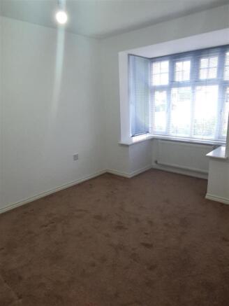 Front Lounge.jpg