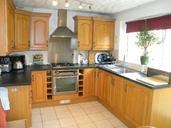 KITCHEN/DINER