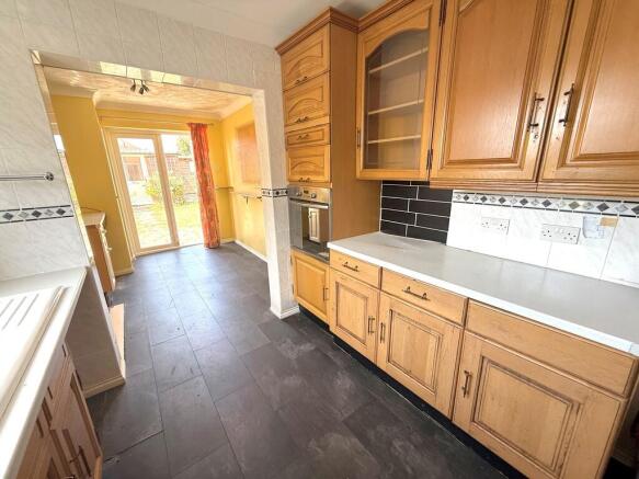 36 Milton Ave Kit...