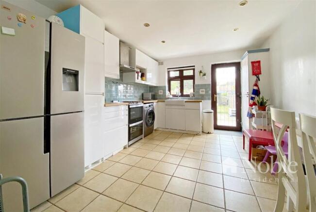 Kitchen/Breakfast Room