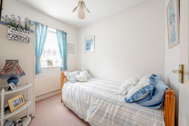 2 bed Terraced for sale Image 8