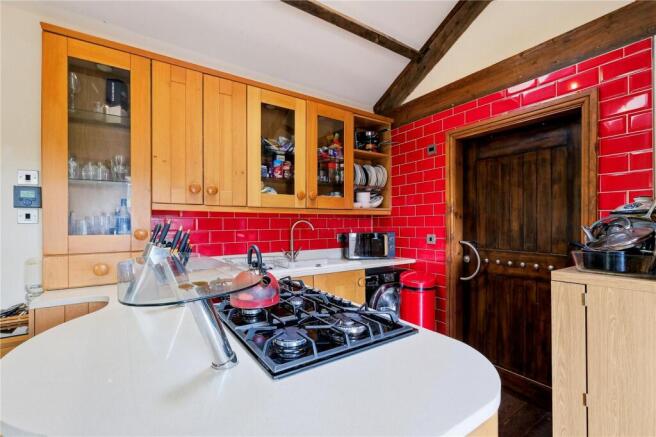1 bed Detached for sale Image 11