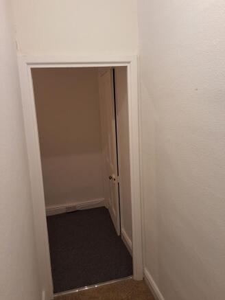 3 bed Terraced to rent Image 10