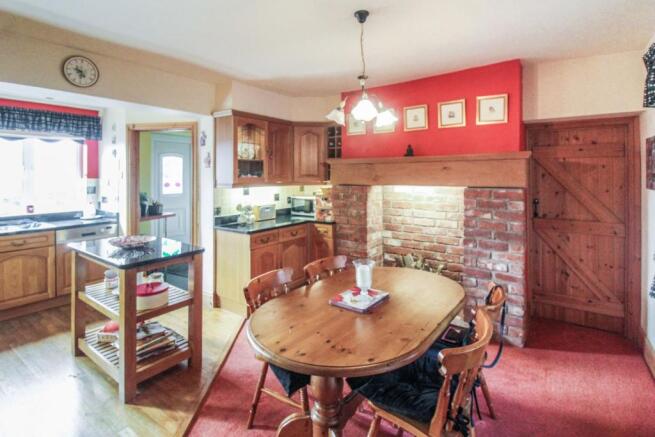 Kitchen/Breakfast