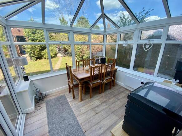 3 bed Semi-Detached for sale Image 8