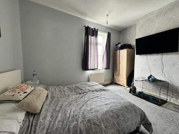 3 bed Terraced for sale Image 6