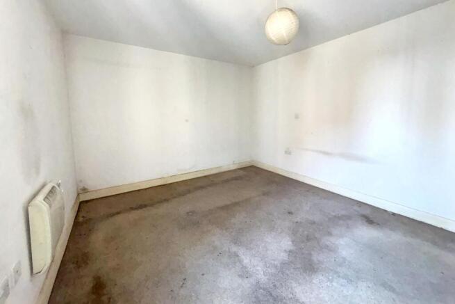 1 bed Flat for sale Image 8