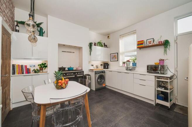 KITCHEN/DINER AND LIVING ROOM