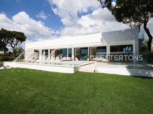 Vilamoura Brand New 4 Bed Modern Villa For Sale (41)