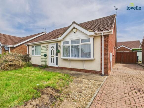 3-bed detached on Tennyson Close, Caistor, LN7, £220,000