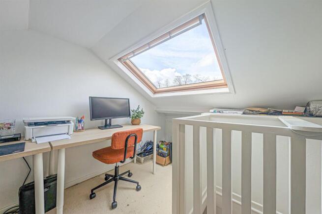Loft room 3.jpg